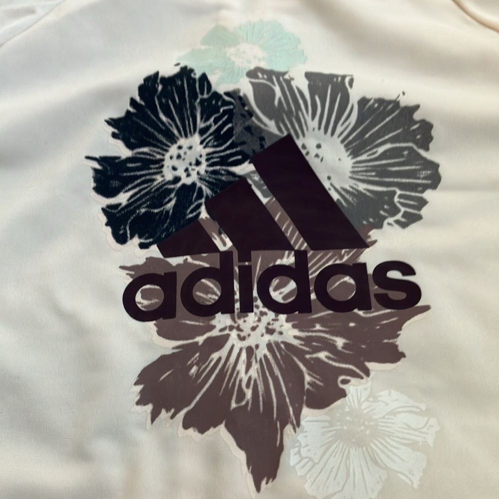 Adidas - Picture 14 of 16